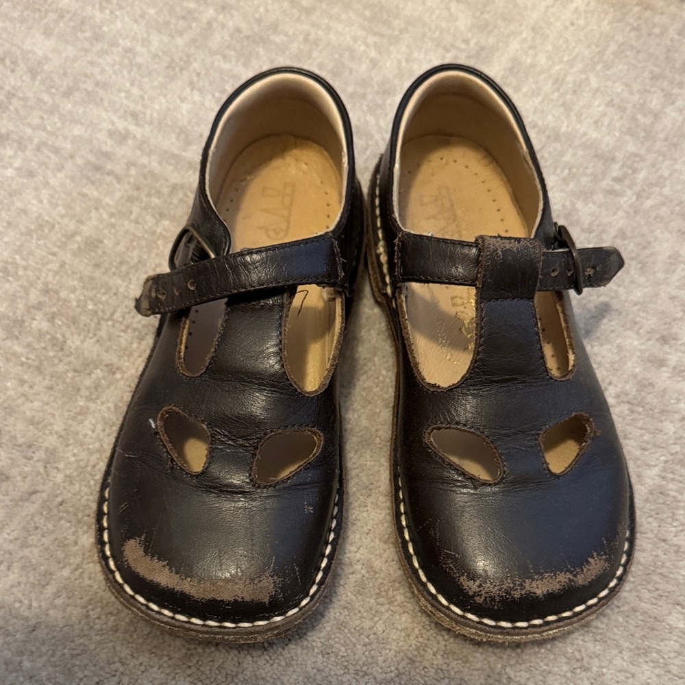 Elegant Brown Kids Dress Shoes Made in Italy (unisex)